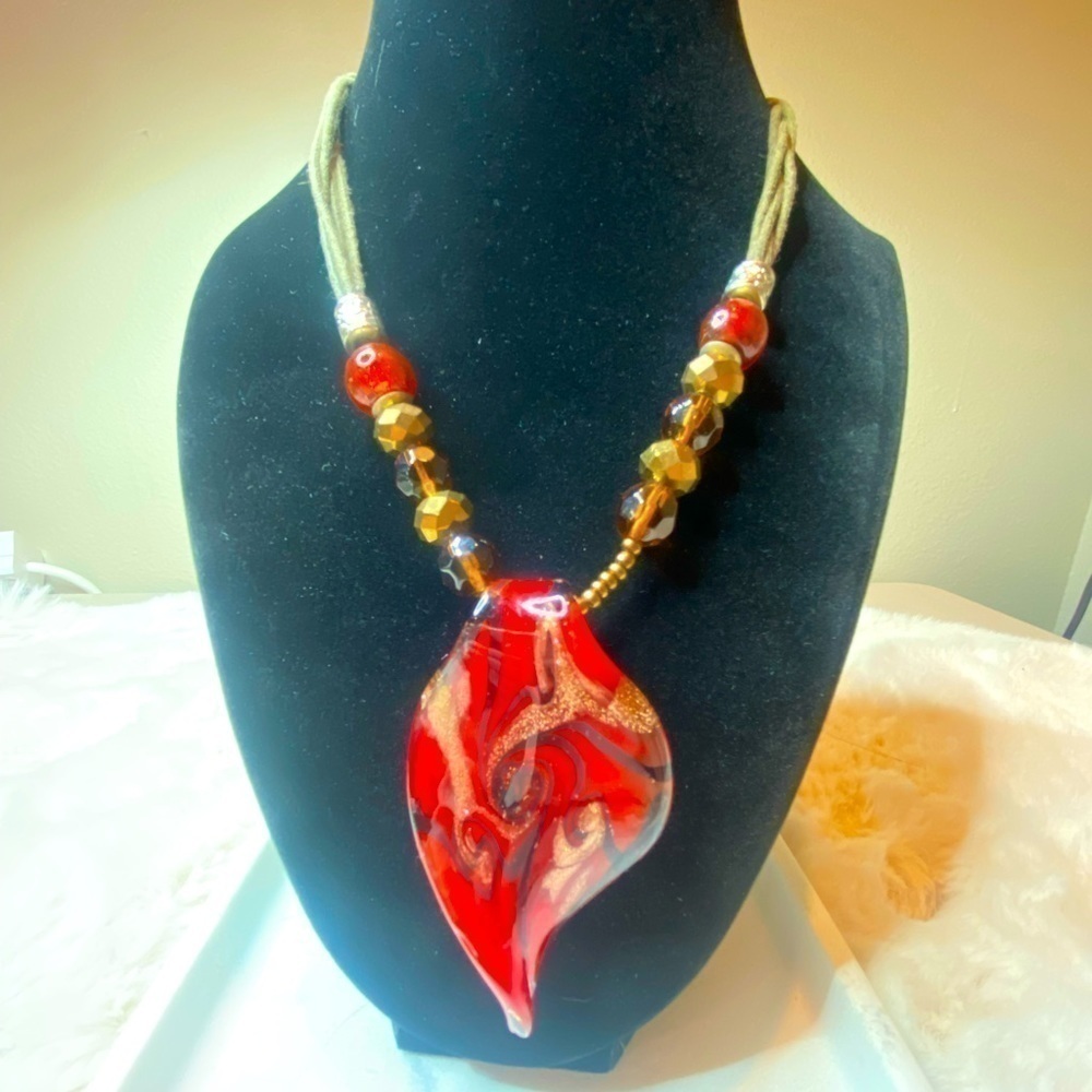Erica Lyons Art Glass Pendant Necklace